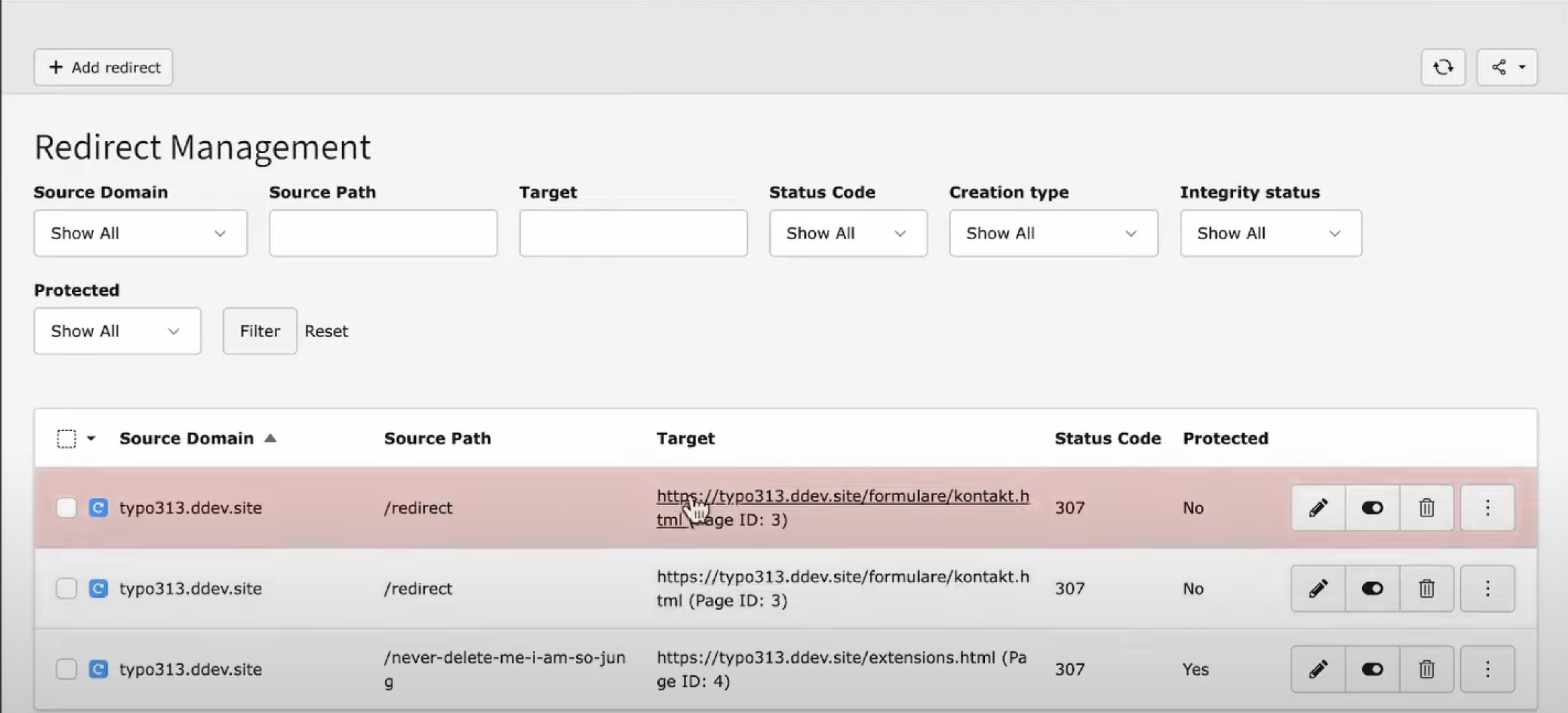 Redirects Red marked Redirects if there are 2 identical